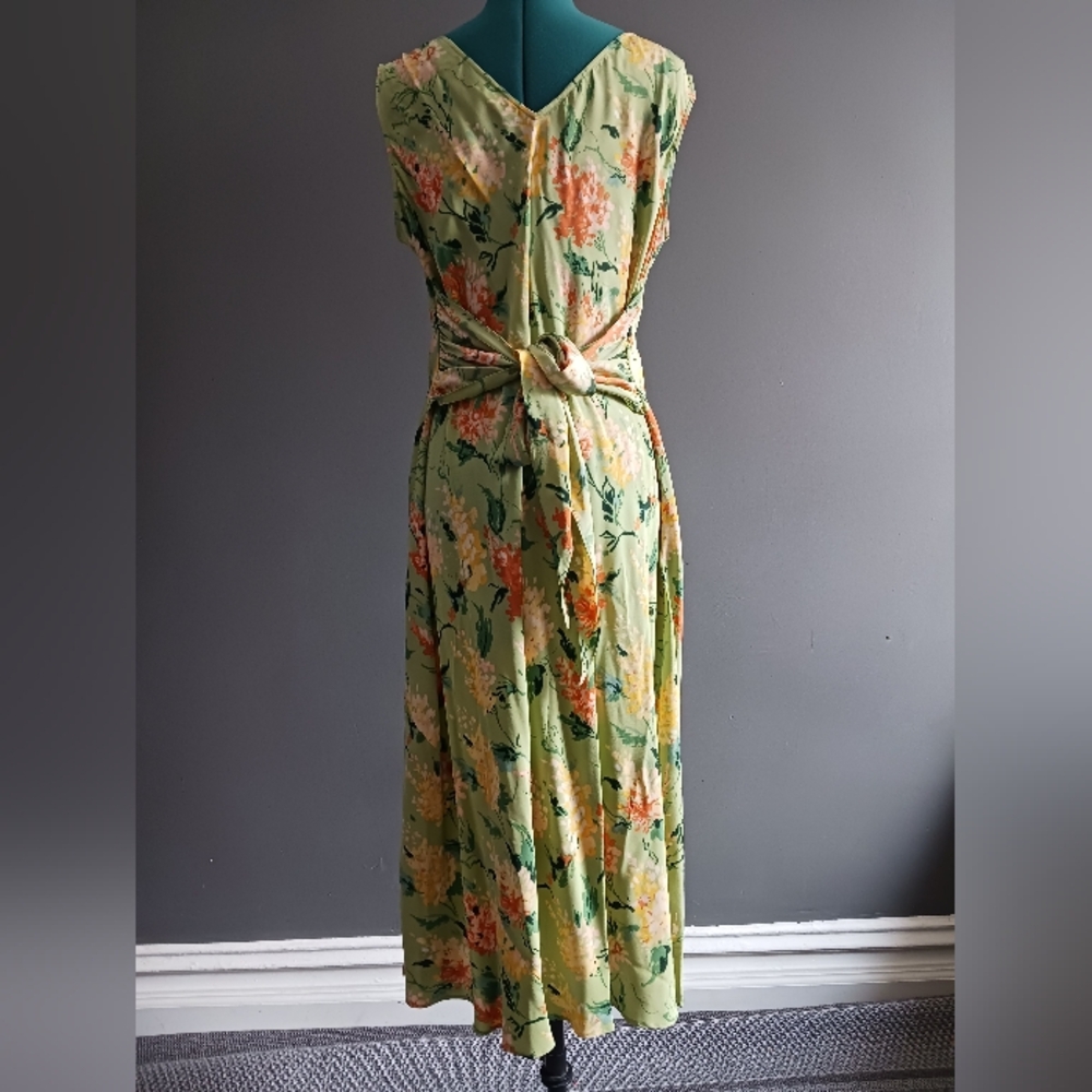 Diana Von Furstenberg Silk Assets Floral Dress Size 1X - Picture 2 of 3